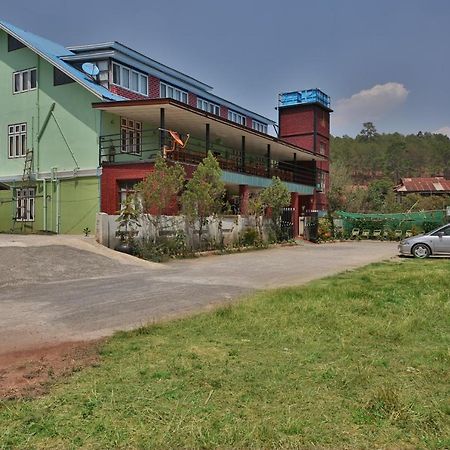 Railroad Hotel Кало Екстер'єр фото
