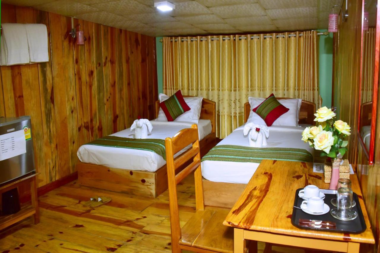 Railroad Hotel Кало Екстер'єр фото