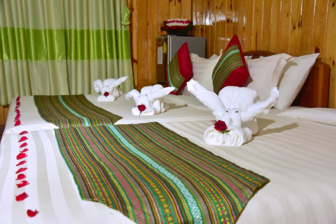 Railroad Hotel Кало Екстер'єр фото