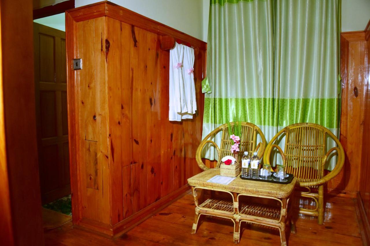 Railroad Hotel Кало Екстер'єр фото